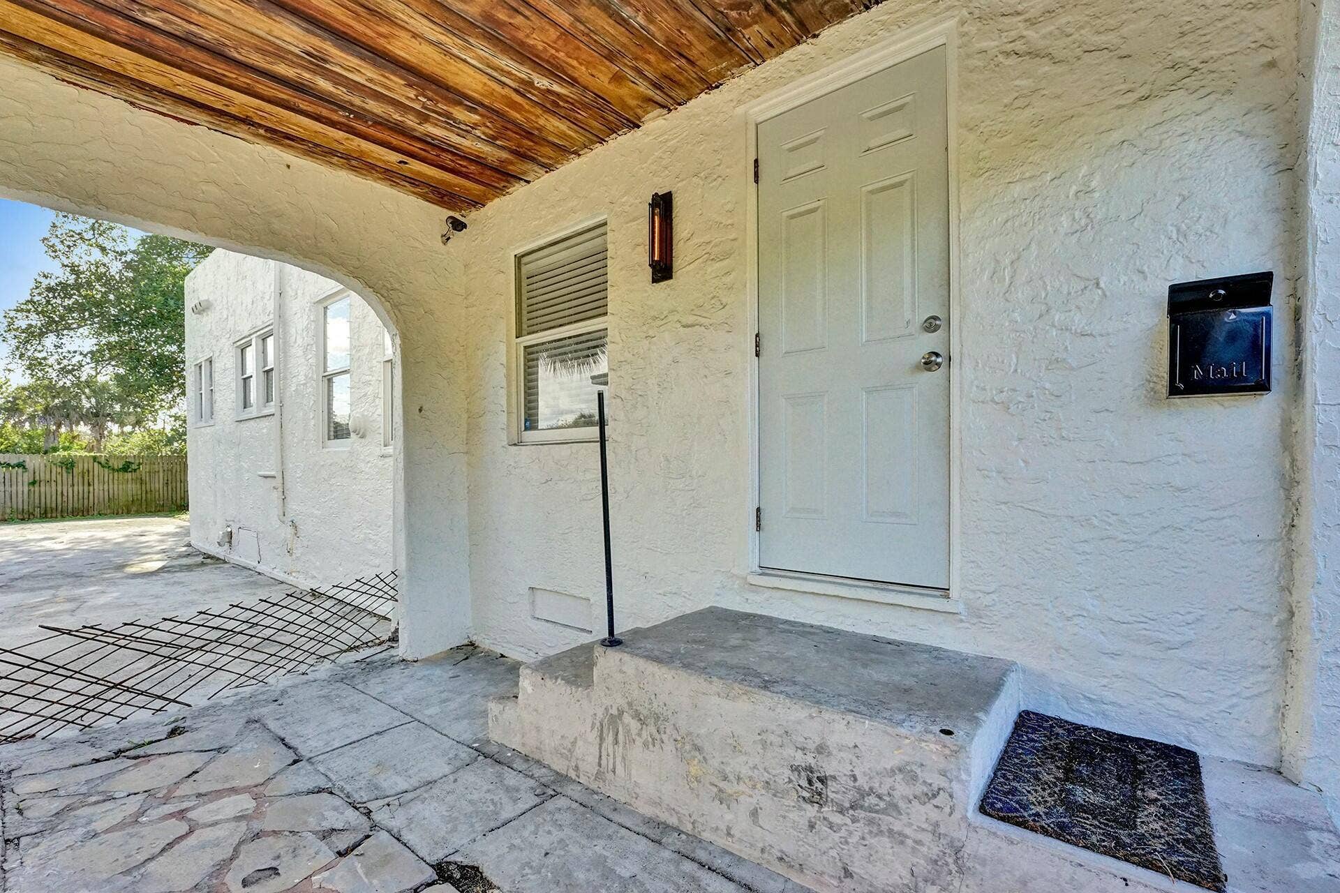 3910 GREENWOOD Avenue, West Palm Beach, West Palm Beach, FL 33407 Front Entrance