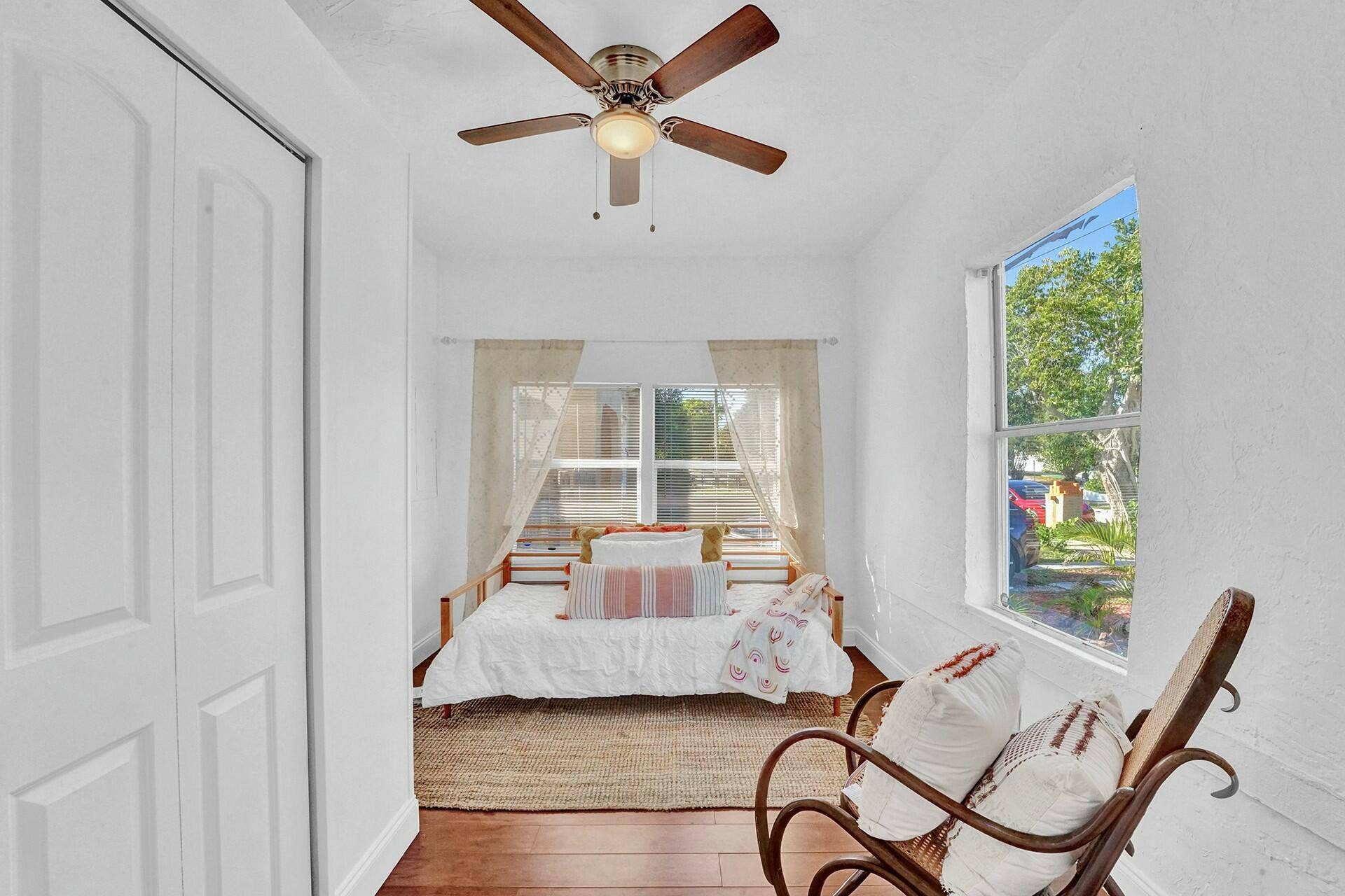 3910 GREENWOOD Avenue, West Palm Beach, West Palm Beach, FL 33407 Fourth Bedroom
