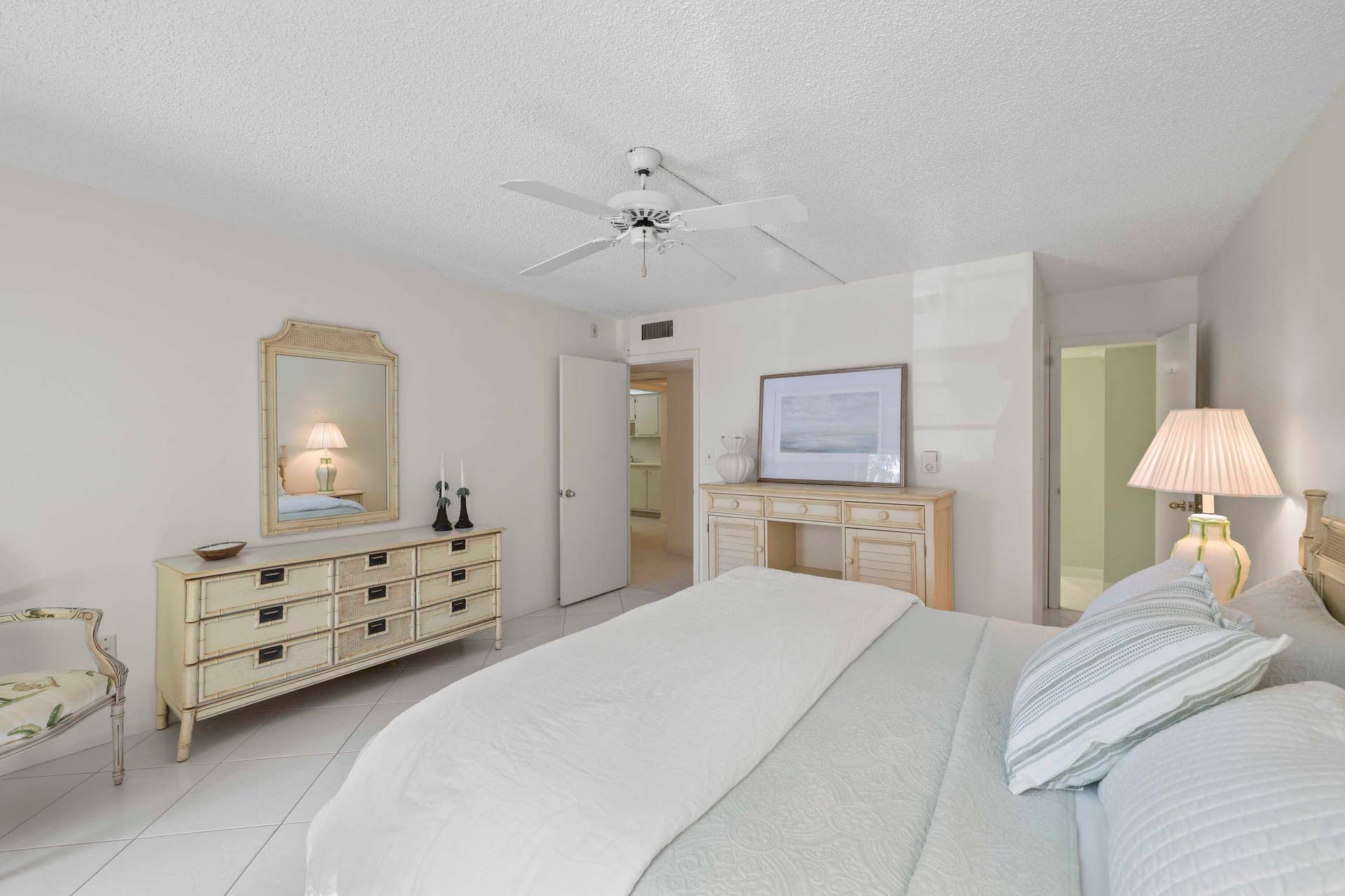 951 De Soto Road, #232, Boca Raton, FL 33432 951 De Soto Rd