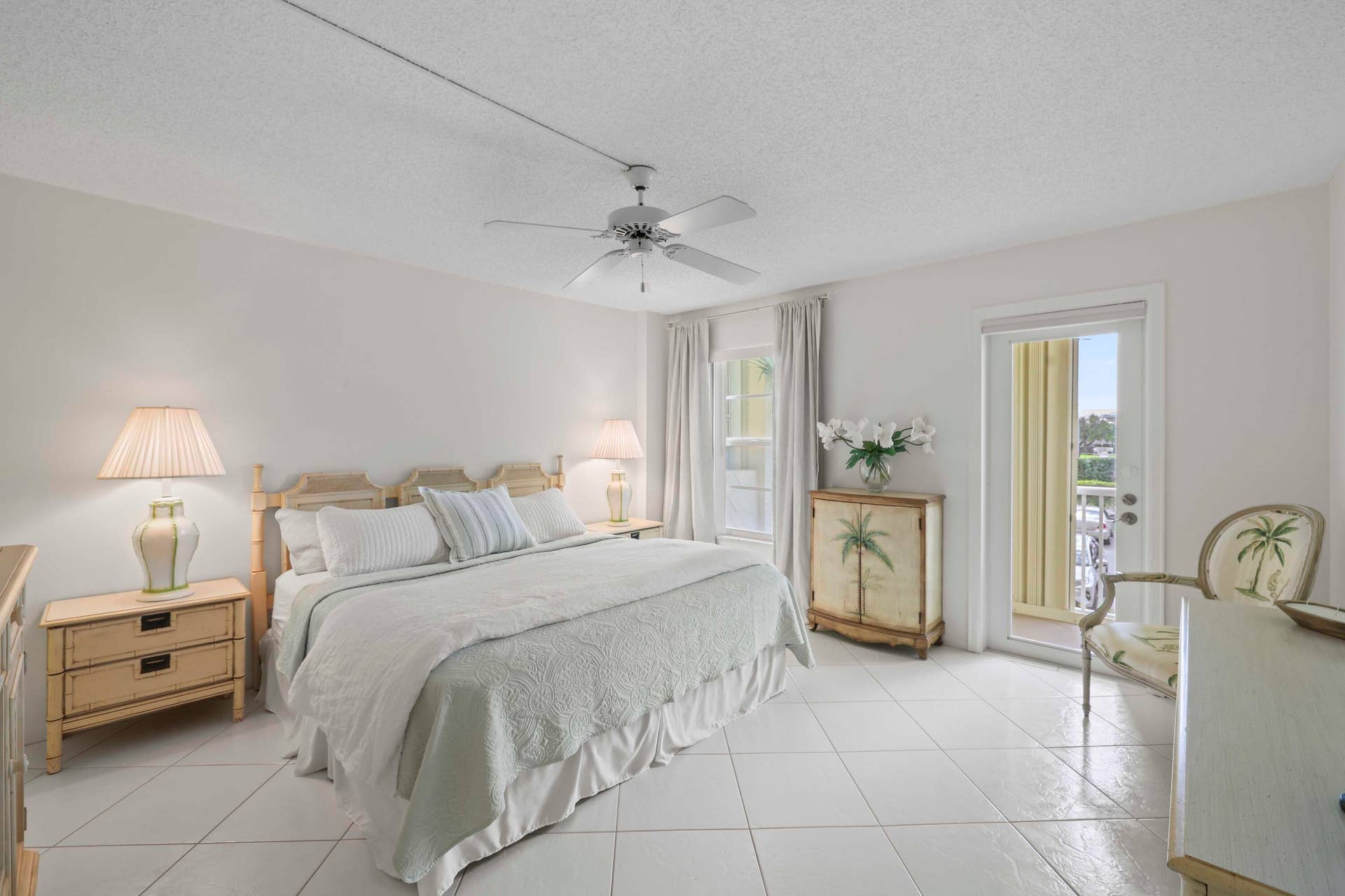 951 De Soto Road, #232, Boca Raton, FL 33432 951 De Soto Rd