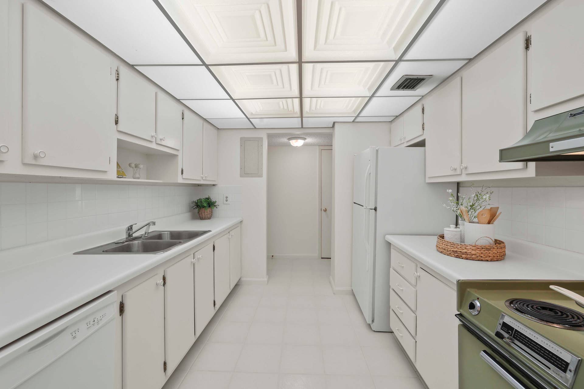 951 De Soto Road, #232, Boca Raton, FL 33432 951 De Soto Rd