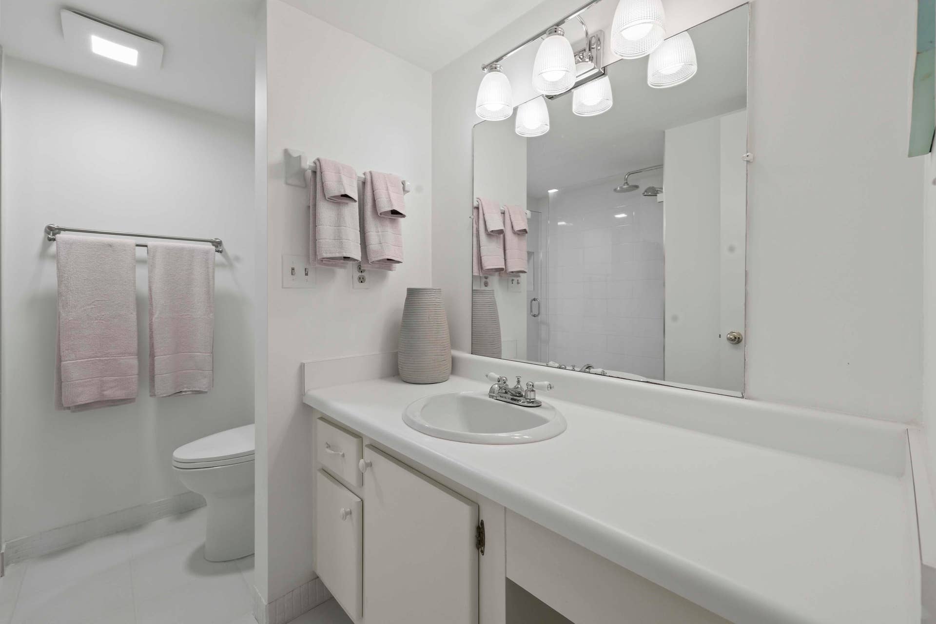 951 De Soto Road, #232, Boca Raton, FL 33432 951 De Soto Rd