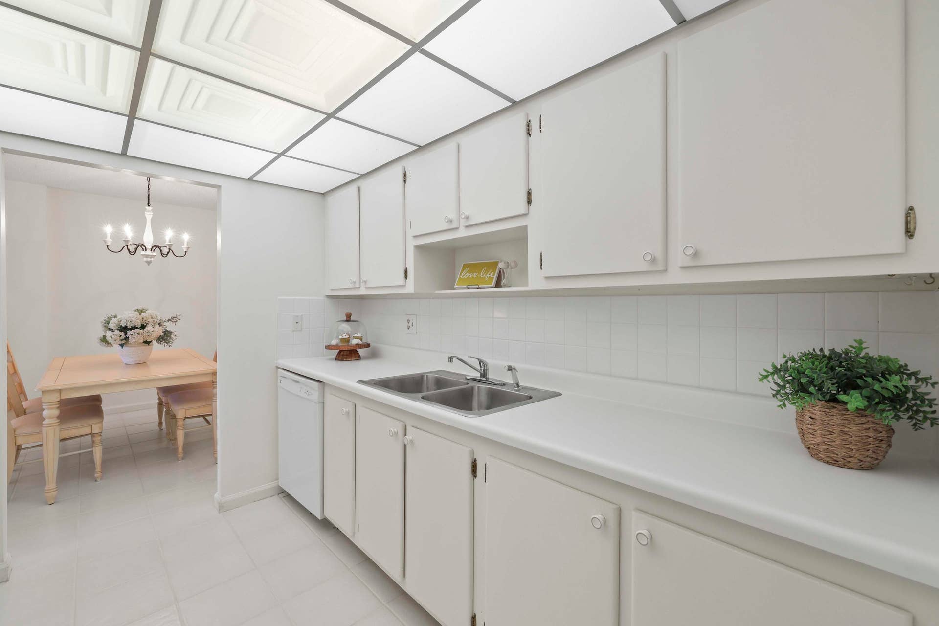 951 De Soto Road, #232, Boca Raton, FL 33432 951 De Soto Rd