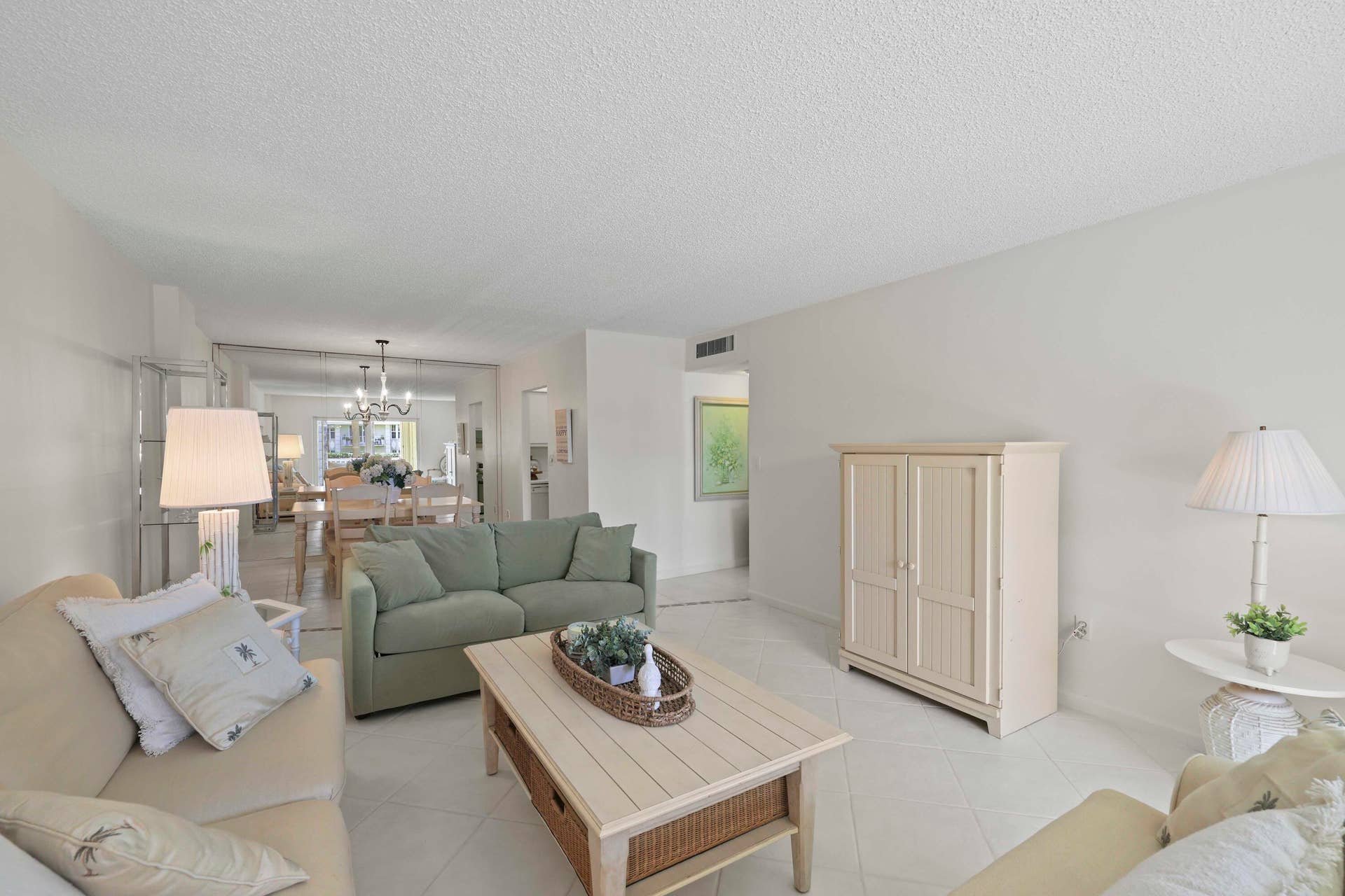 951 De Soto Road, #232, Boca Raton, FL 33432 951 De Soto Rd