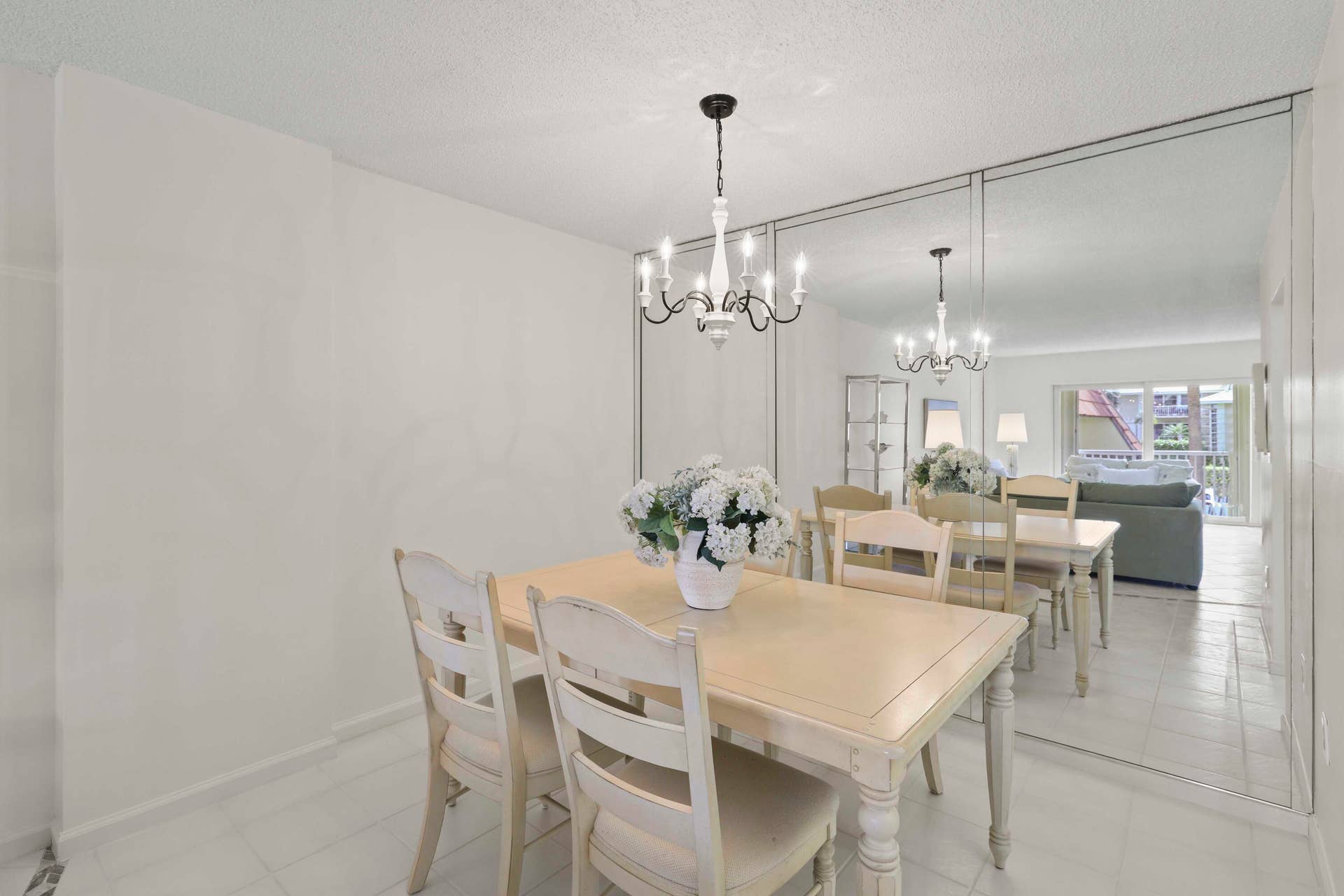 951 De Soto Road, #232, Boca Raton, FL 33432 951 De Soto Rd