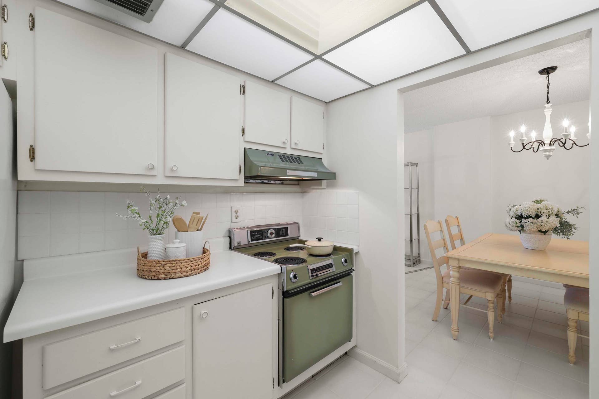 951 De Soto Road, #232, Boca Raton, FL 33432 951 De Soto Rd