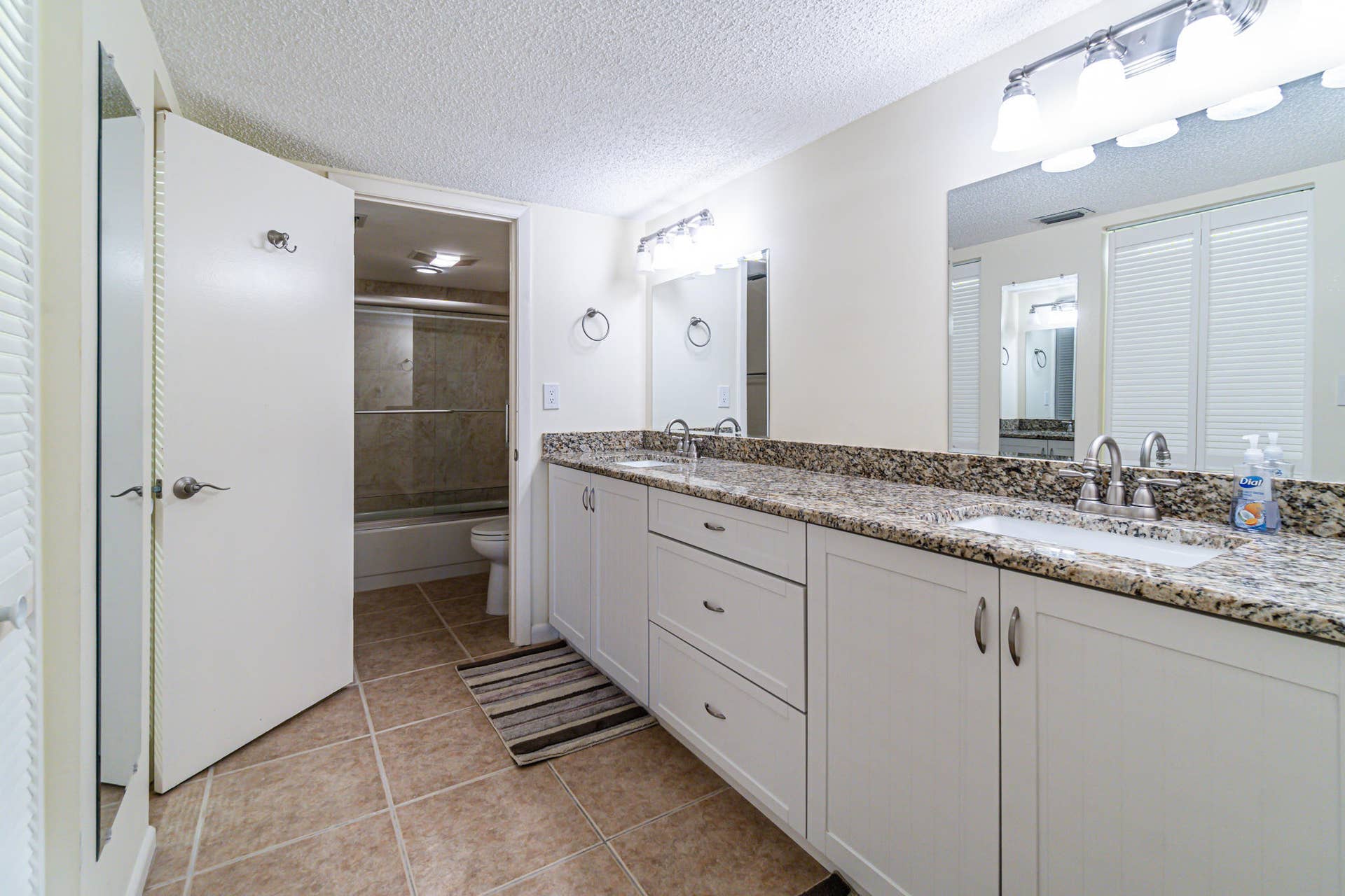 5780 PRINCESS PALM Court, #C, Delray Beach, Delray Beach, FL 33484 bathroom