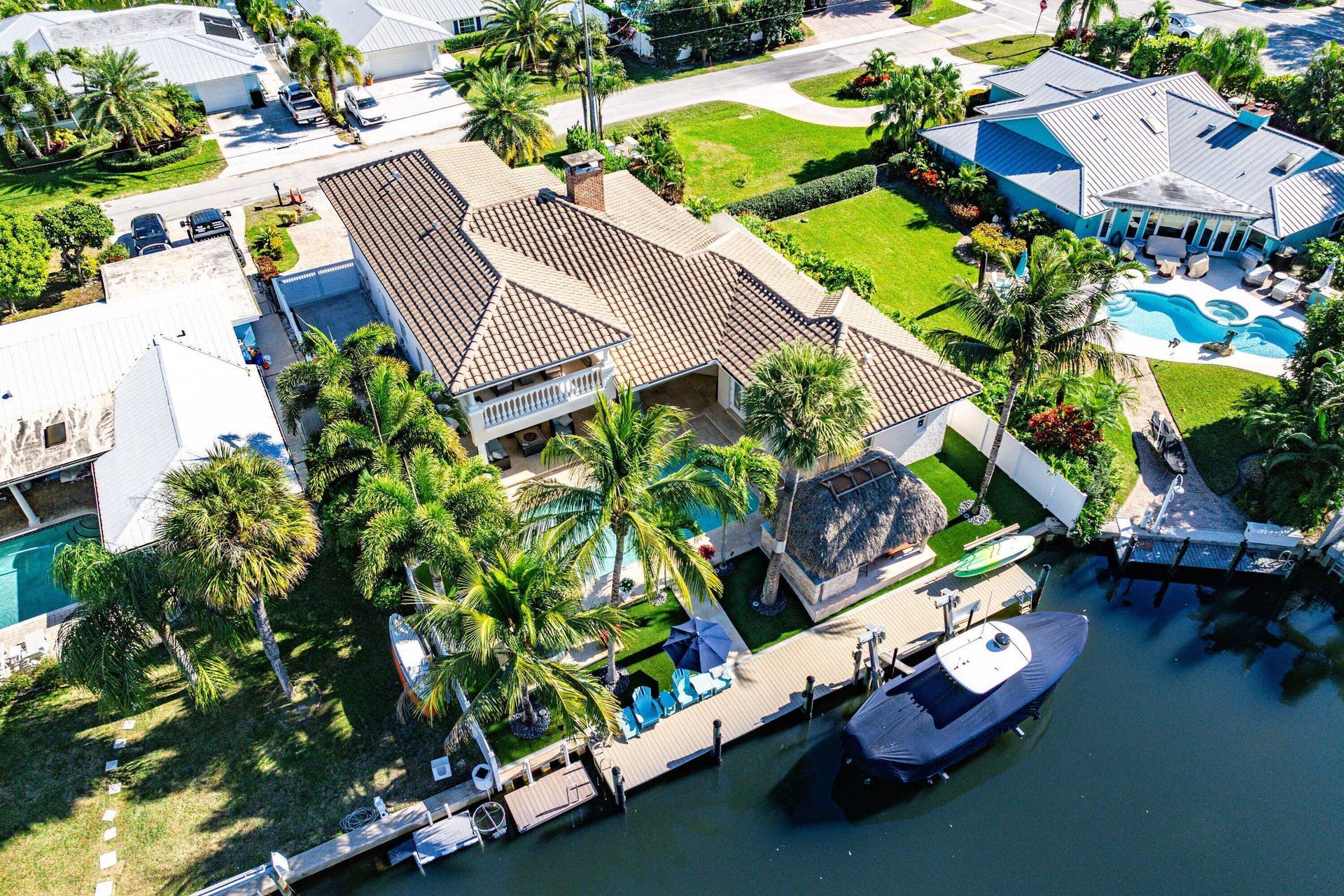 906 Dolphin Drive - Aerial Photo