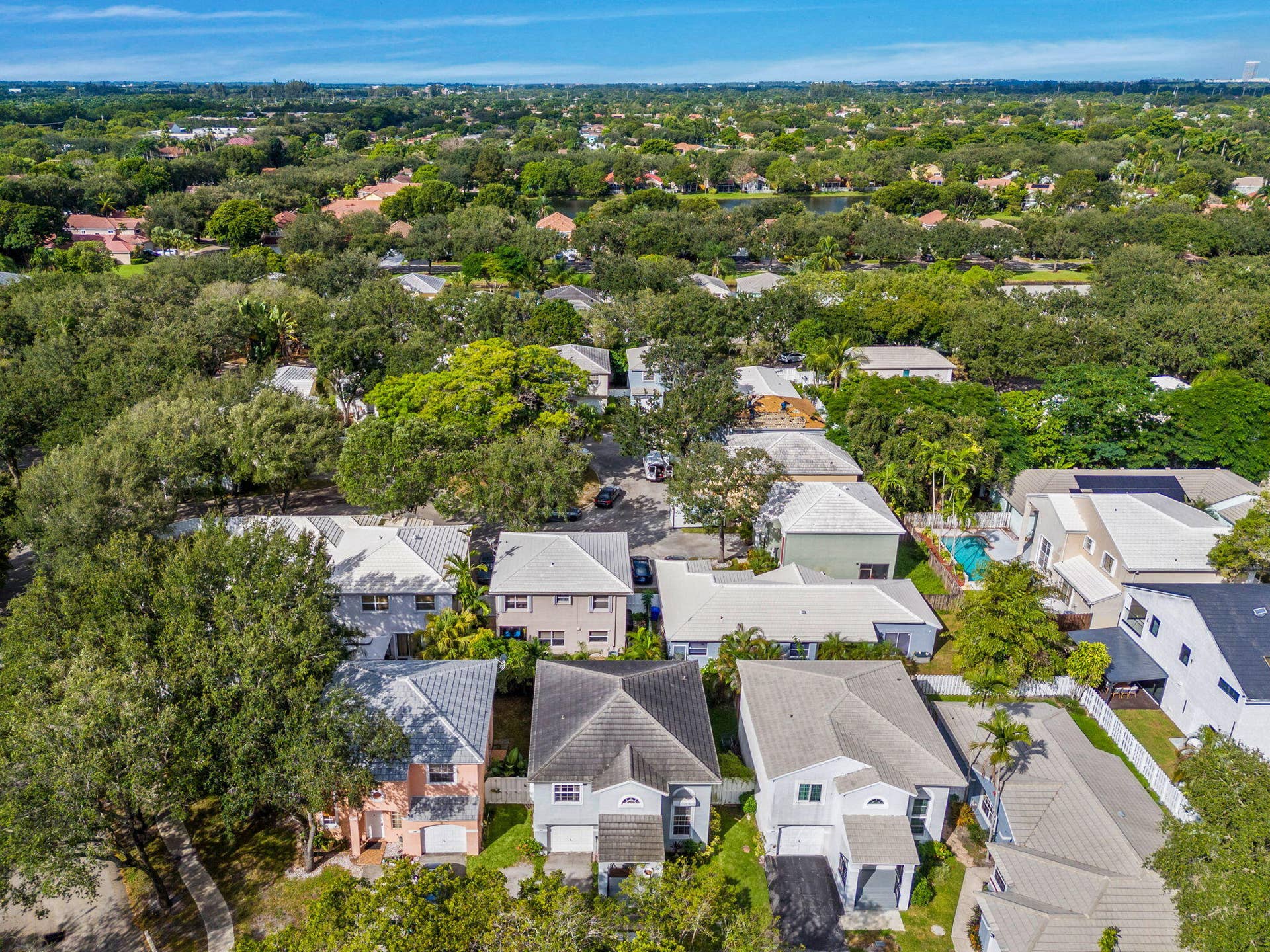 9843 NW 2ND Court, Plantation, FL 33324 48-web-or-mls-DJI_20261019102922_0385_D