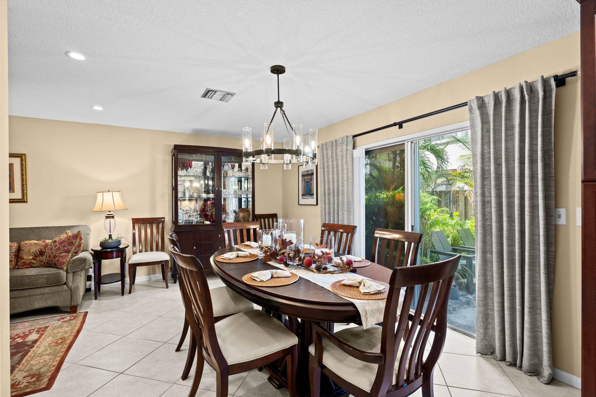 9843 NW 2ND Court, Plantation, FL 33324 22-web-or-mls-A7401940
