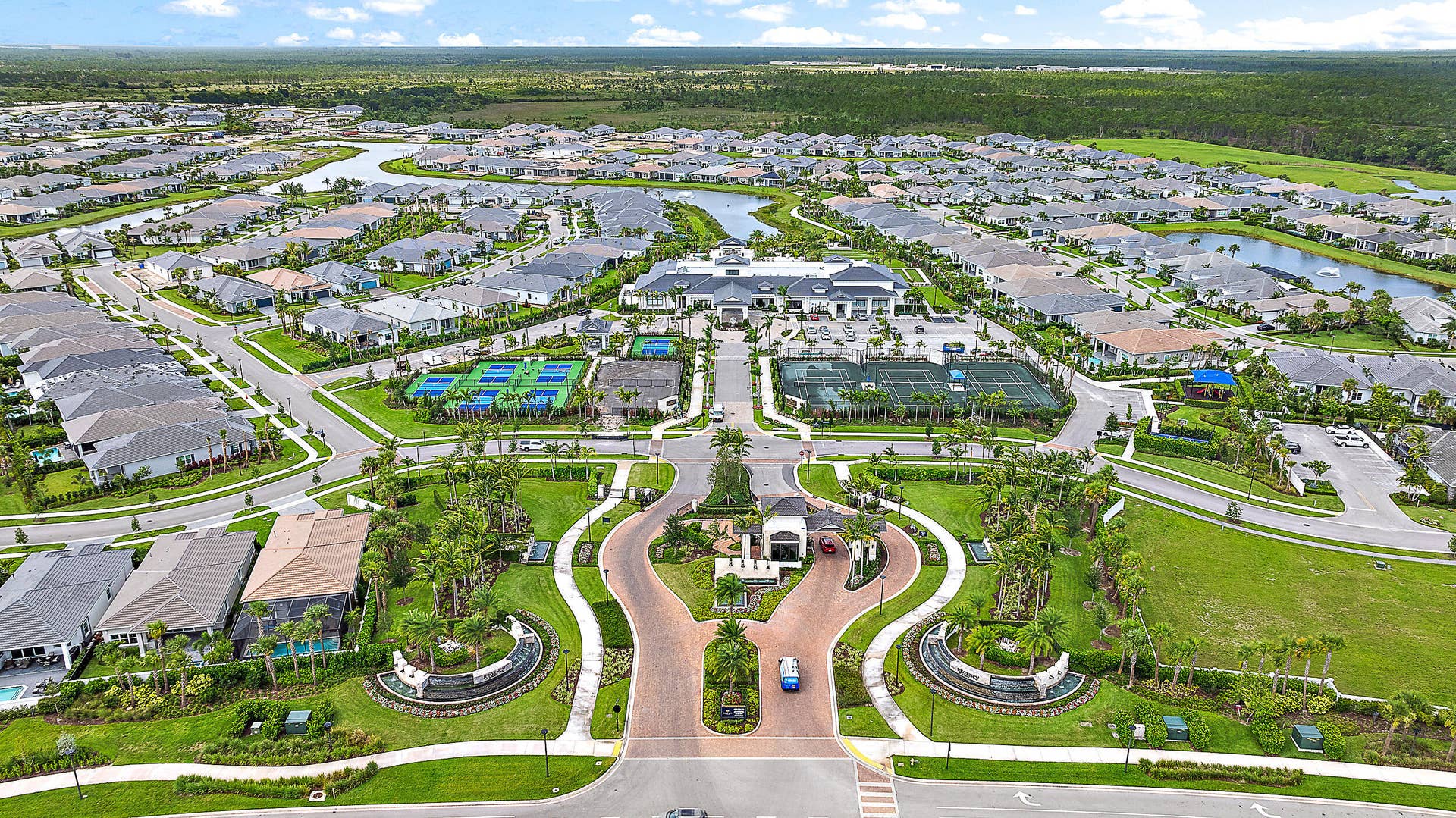 10038 Regency Way, Palm Beach Gardens, FL 33412 Community Aerial