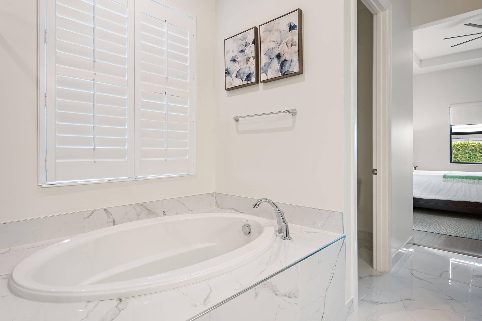 10038 Regency Way, Palm Beach Gardens, FL 33412 Primary Bathroom