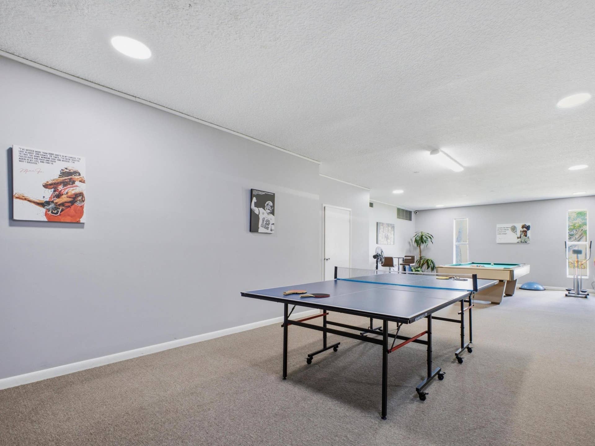 500 Executive Center Drive, #5M, West Palm Beach, FL 33401 500 Executive Center Dr 5M - Game Room