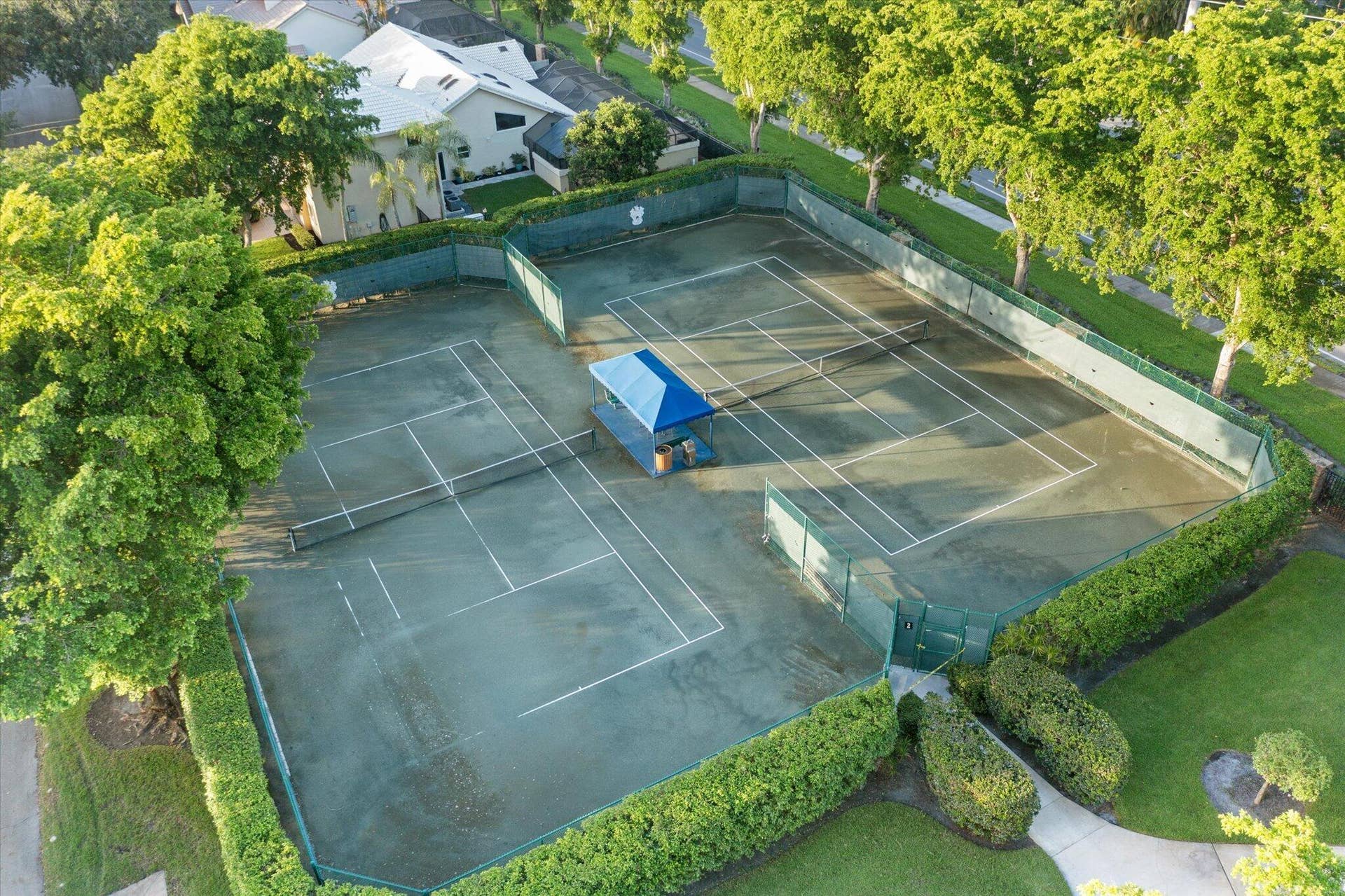 4475 Woodfield Boulevard, Boca Raton, FL 33434 Tennis/Sports Court