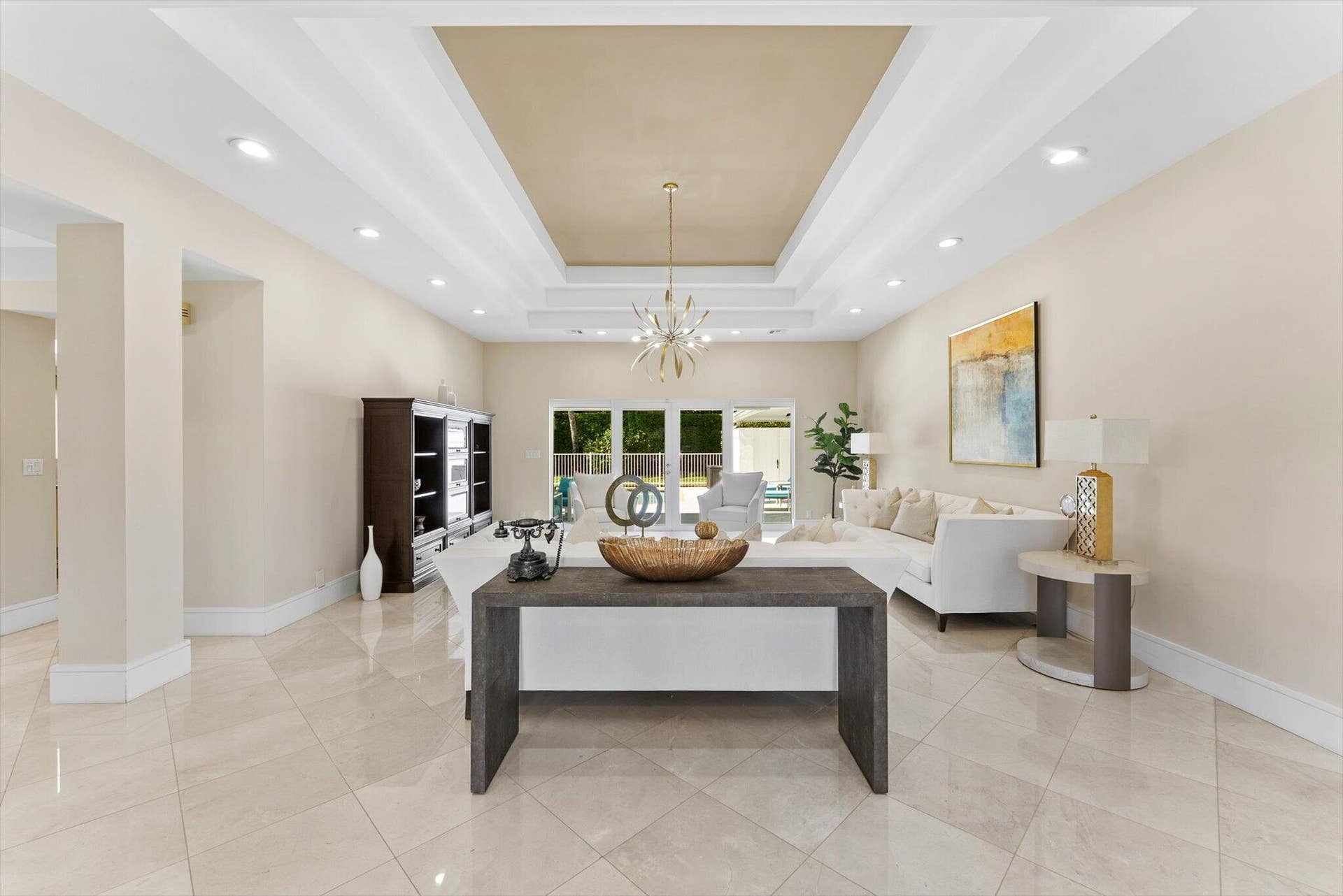 4475 Woodfield Boulevard, Boca Raton, FL 33434 Foyer