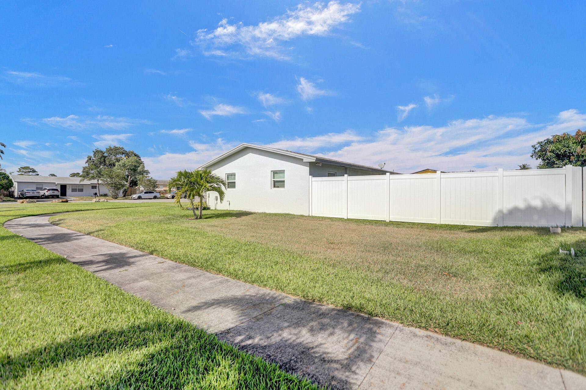 1210 SW 10TH Terrace, Deerfield Beach, Deerfield Beach, FL 33441 6 - side view