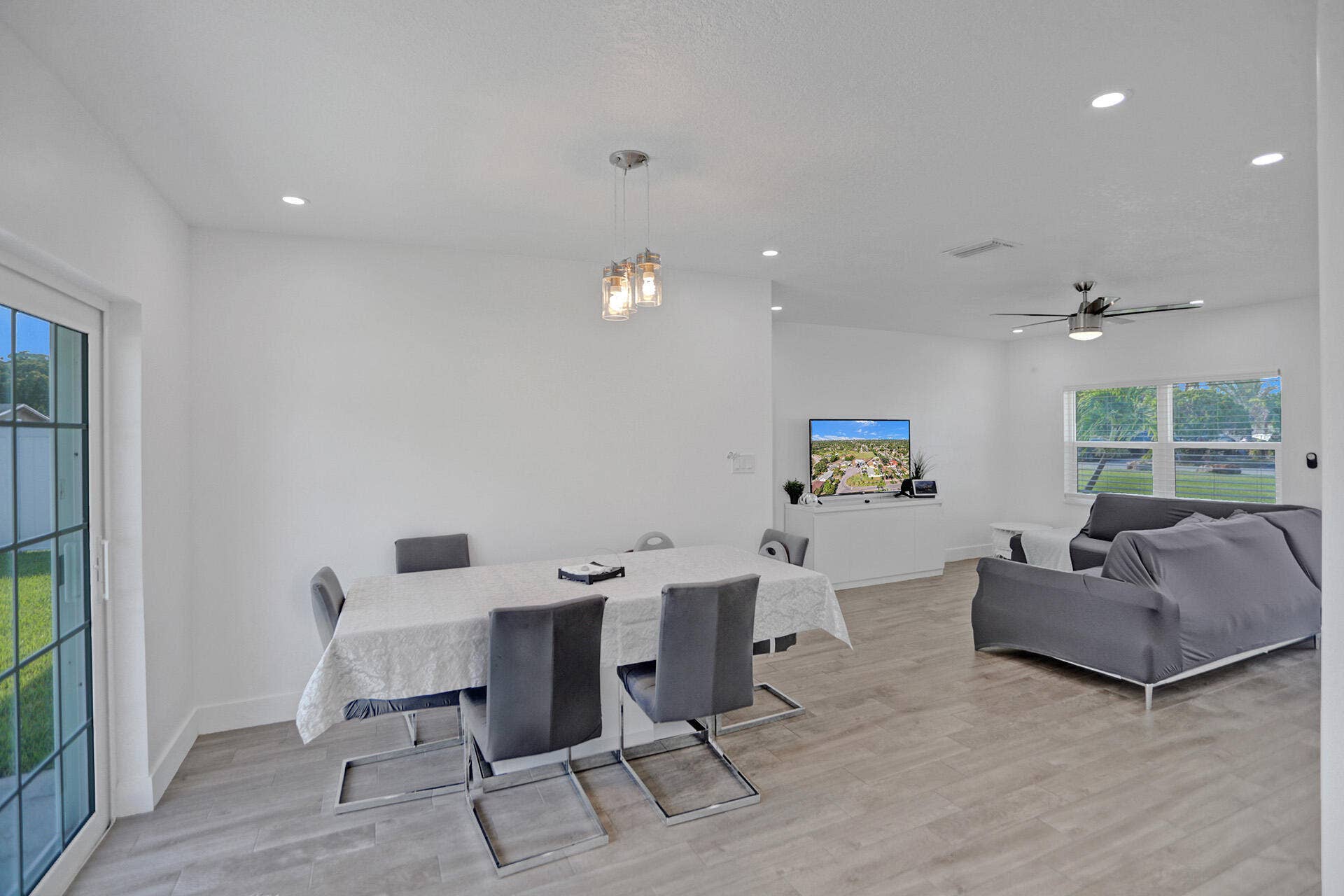 1210 SW 10TH Terrace, Deerfield Beach, Deerfield Beach, FL 33441 13 - dining room & living room