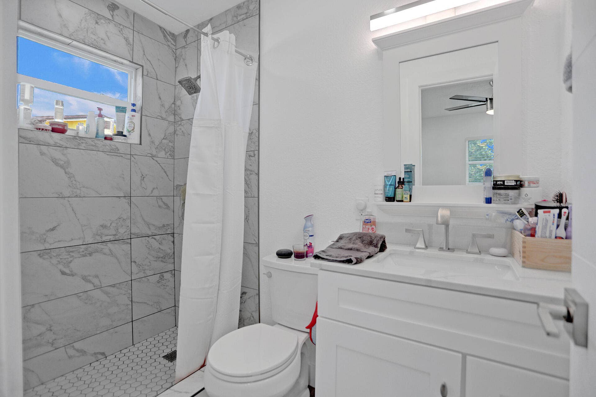 1210 SW 10TH Terrace, Deerfield Beach, Deerfield Beach, FL 33441 22 - primary bathroom