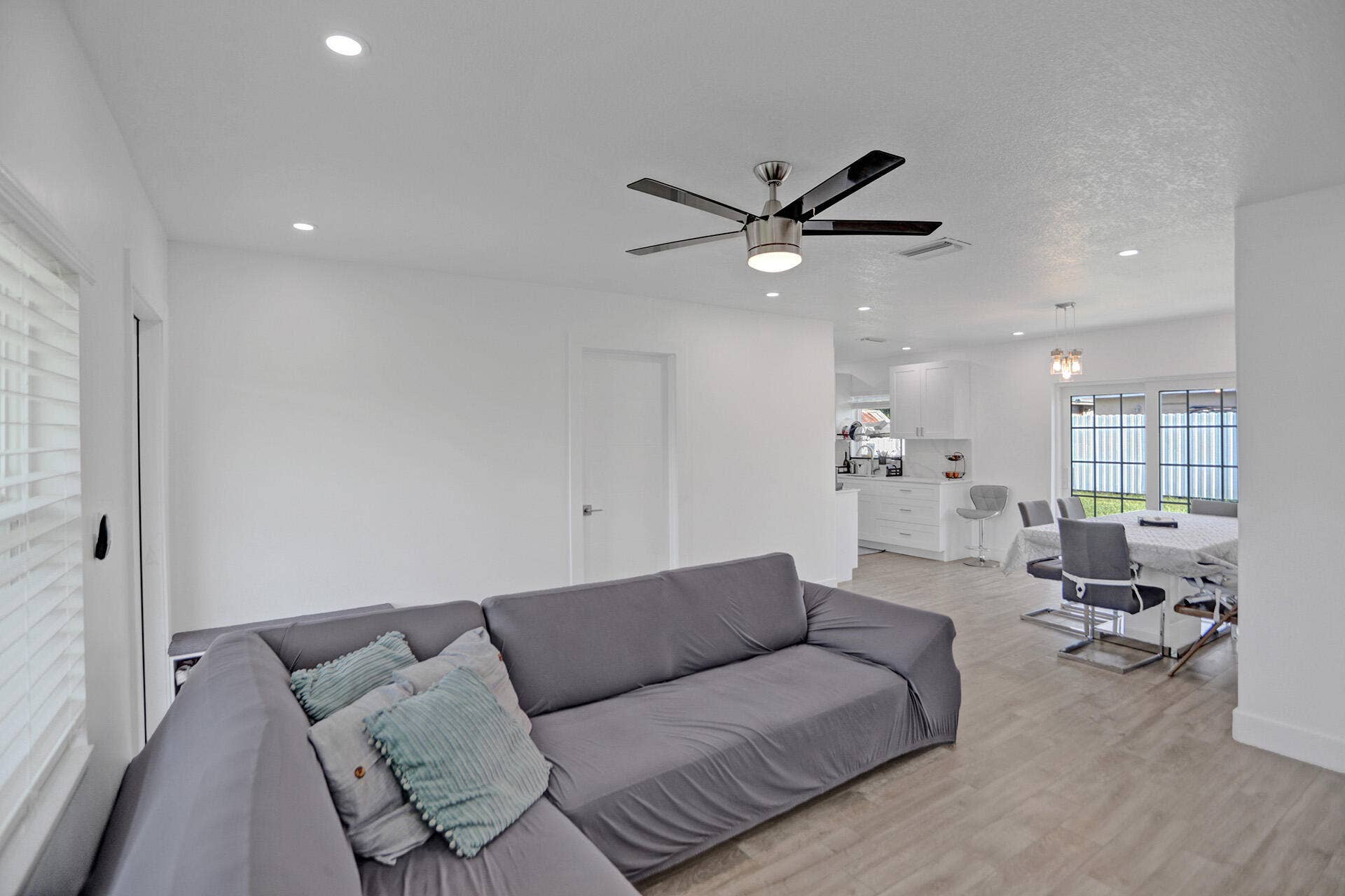 1210 SW 10TH Terrace, Deerfield Beach, Deerfield Beach, FL 33441 10 - living room