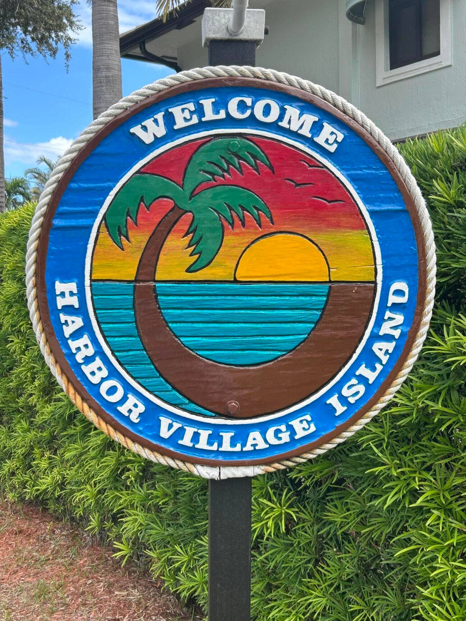 2851 NE 11TH Street, Pompano Beach, FL 33062 Community
