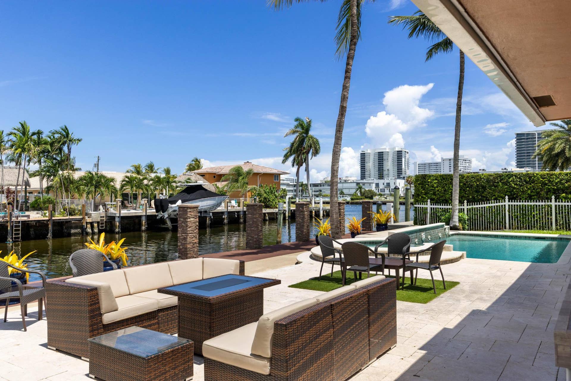 2851 NE 11TH Street, Pompano Beach, FL 33062 Back Yard Patio