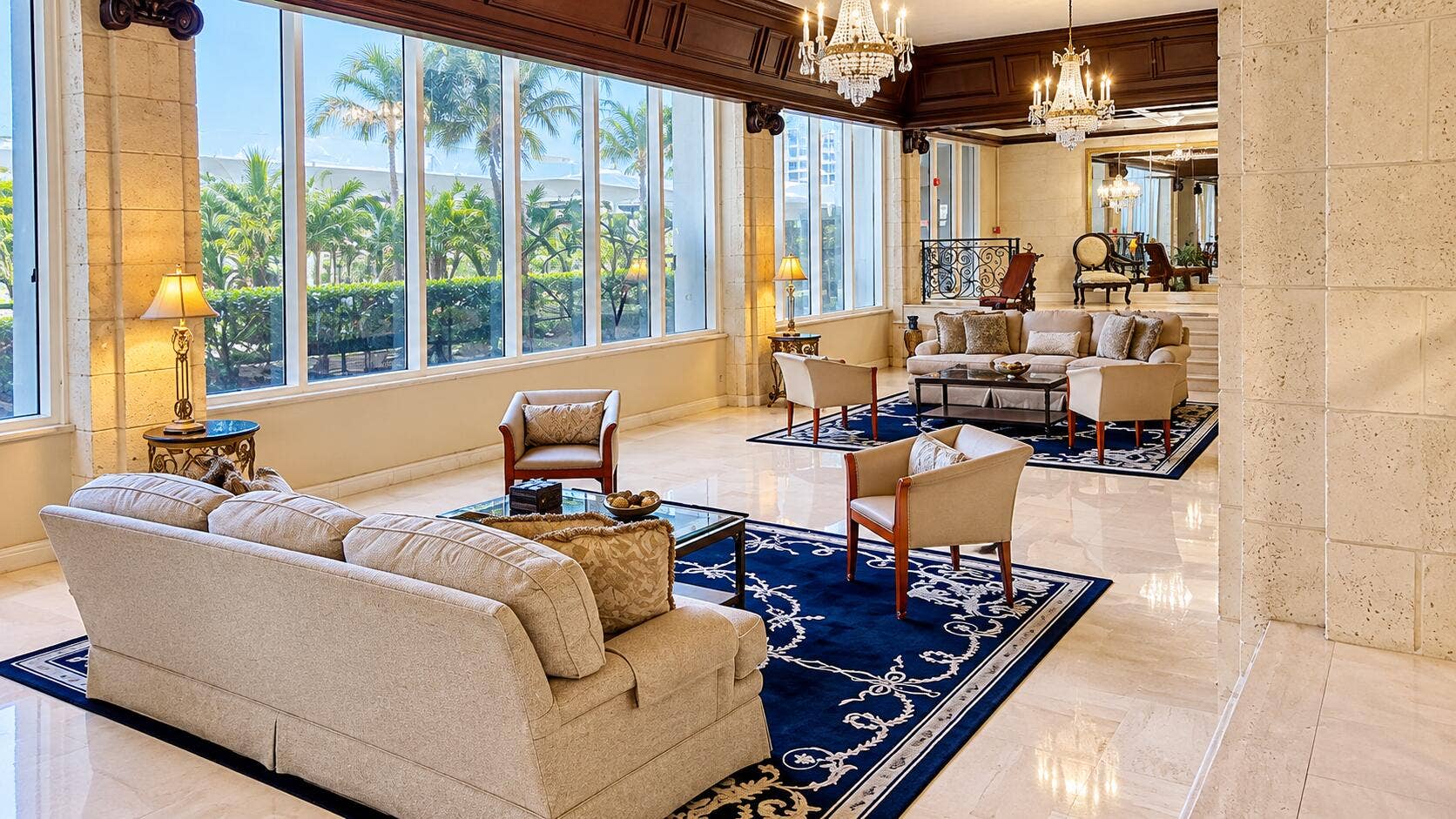 2030 S OCEAN Drive, #211, Hallandale Beach, FL 33009 Opulent Sunlit Lobby Lounge