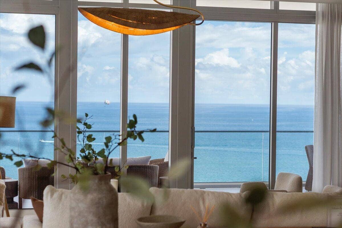 Great Room with Oceanview