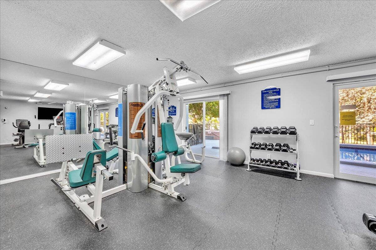 3909 N Ocean Boulevard, #113, Fort Lauderdale, FL 33308 68-306A9375