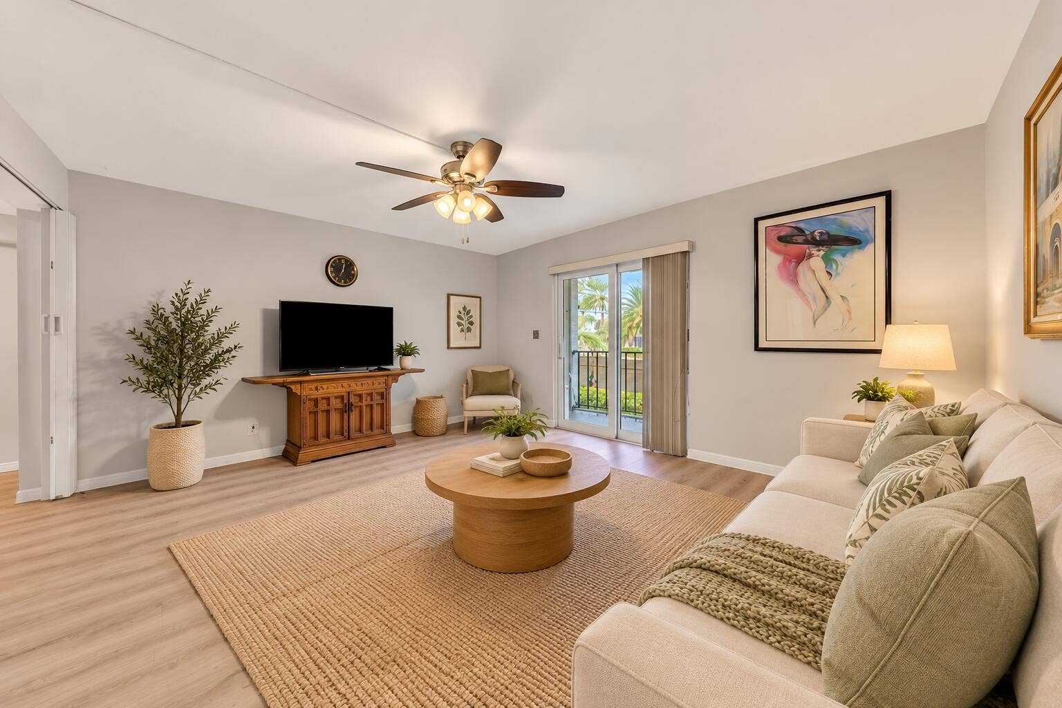 3909 N Ocean Boulevard, #113, Fort Lauderdale, FL 33308 living room 2