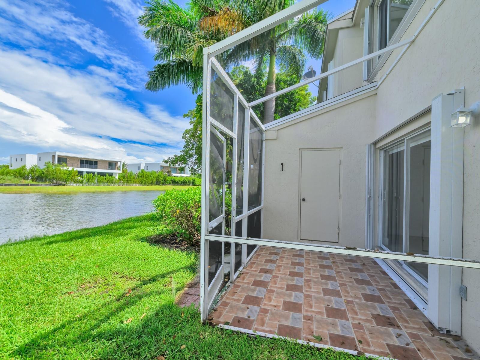 219 MALLORY Court, Weston, FL 33326 Photo 30