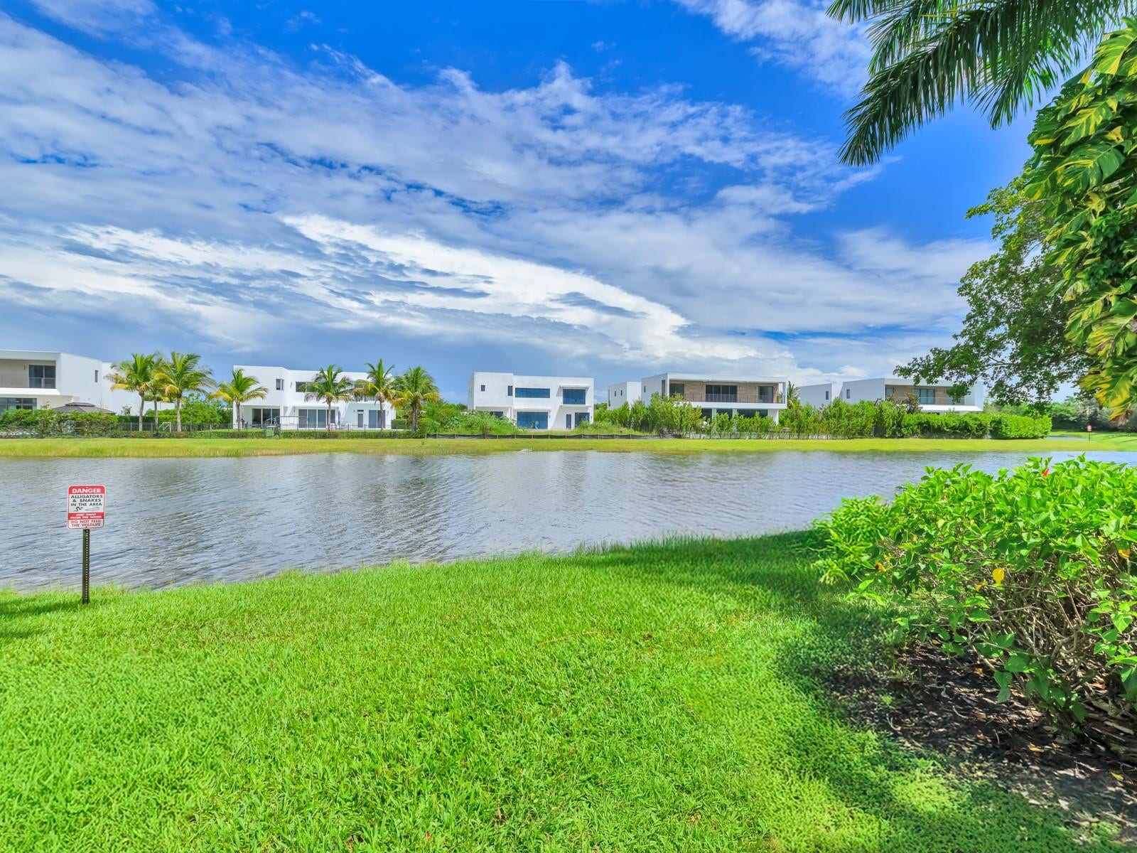 219 MALLORY Court, Weston, FL 33326 Photo 34