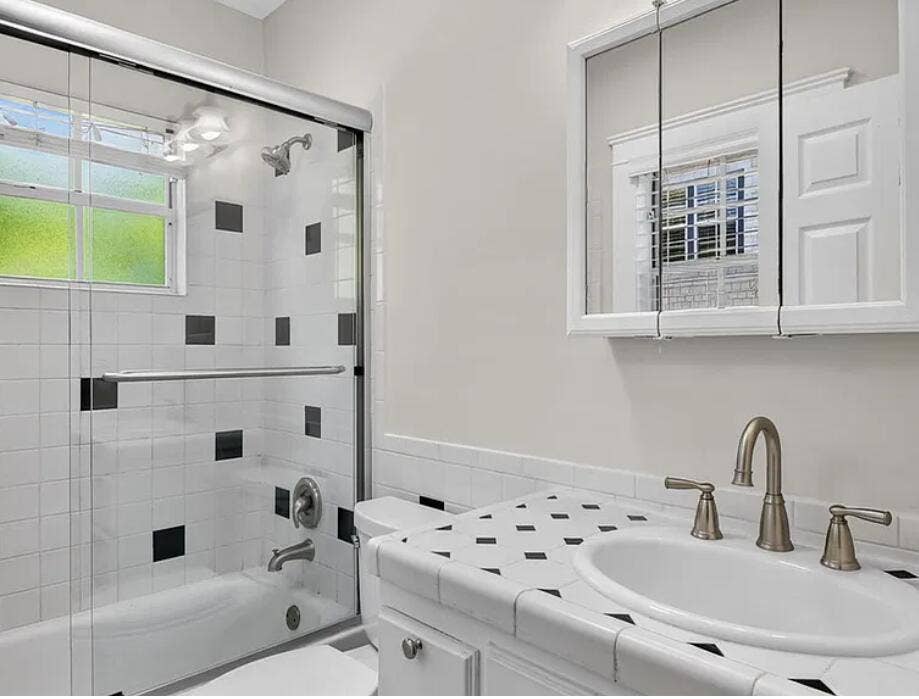1411 Georgia Avenue, West Palm Beach, FL 33401 Screenshot 2026-10-21 094233