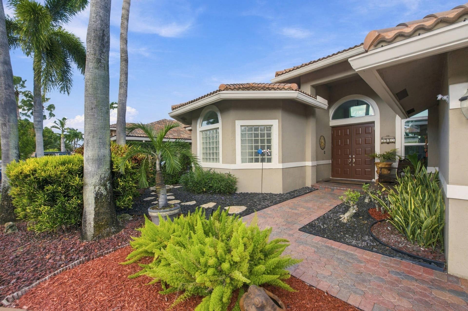 5115 NW 125th Avenue, Coral Springs, FL 33076 Front Exterior