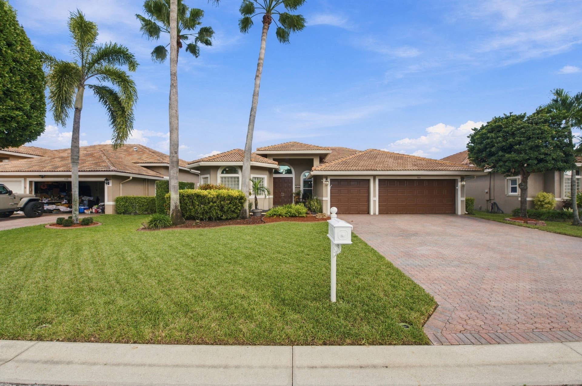 5115 NW 125th Avenue, Coral Springs, FL 33076 Front Exterior