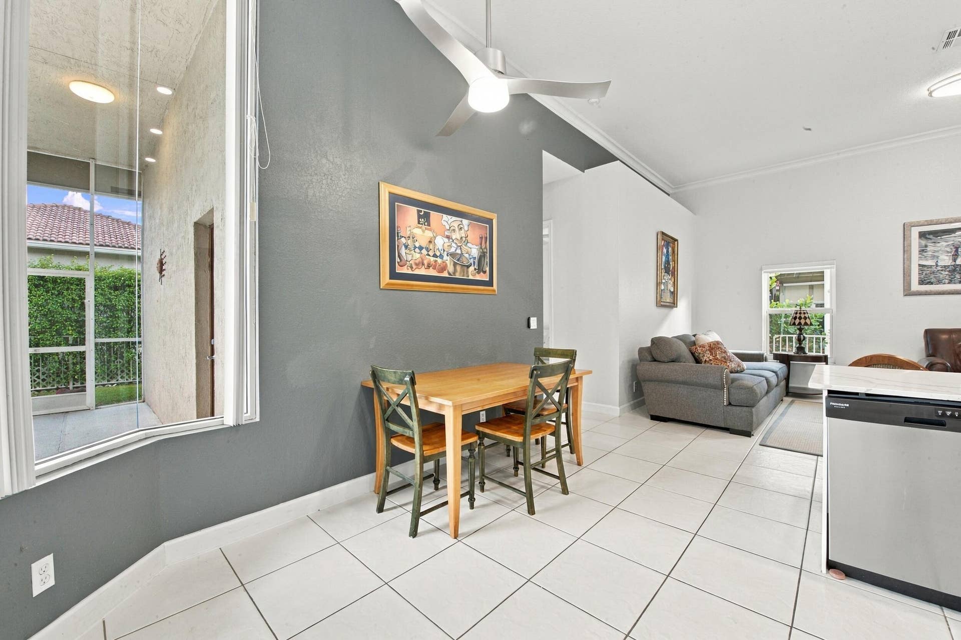 5115 NW 125th Avenue, Coral Springs, FL 33076 Dining Area