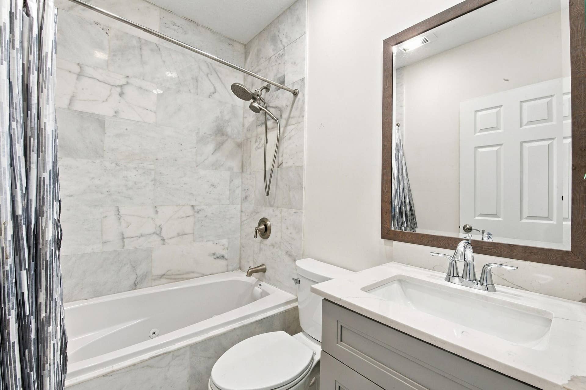 5115 NW 125th Avenue, Coral Springs, FL 33076 Bathroom