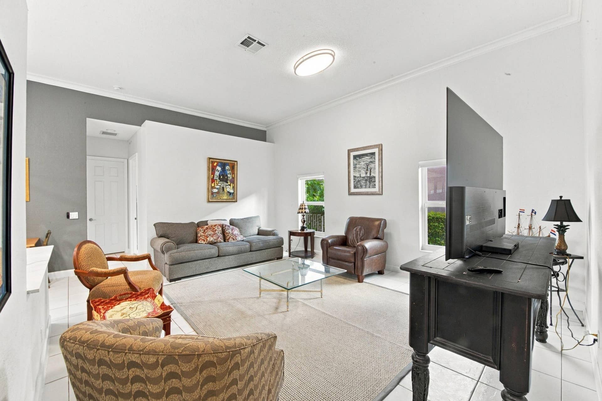 5115 NW 125th Avenue, Coral Springs, FL 33076 Living Room