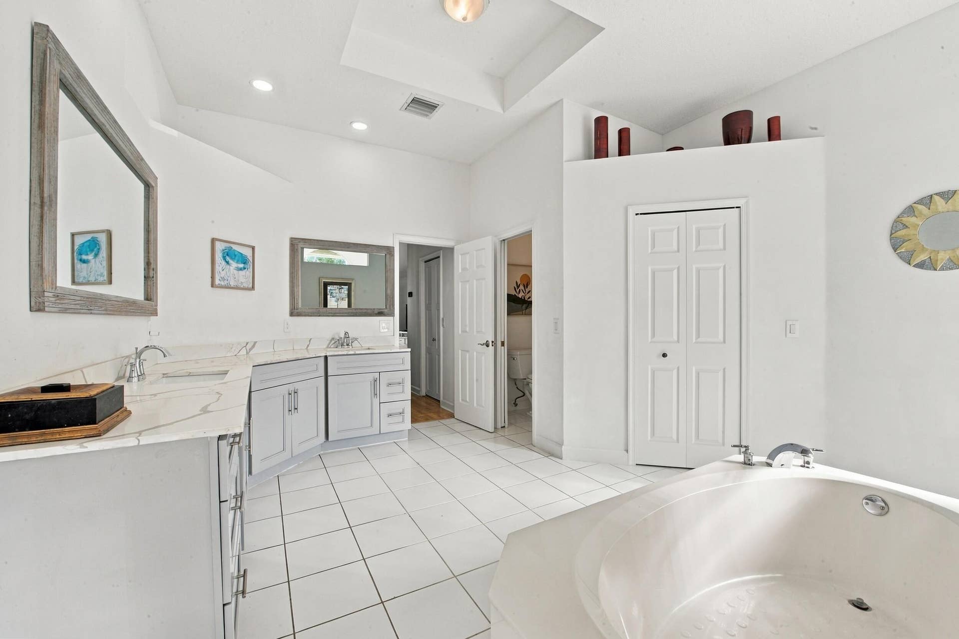 5115 NW 125th Avenue, Coral Springs, FL 33076 Primary Bathroom