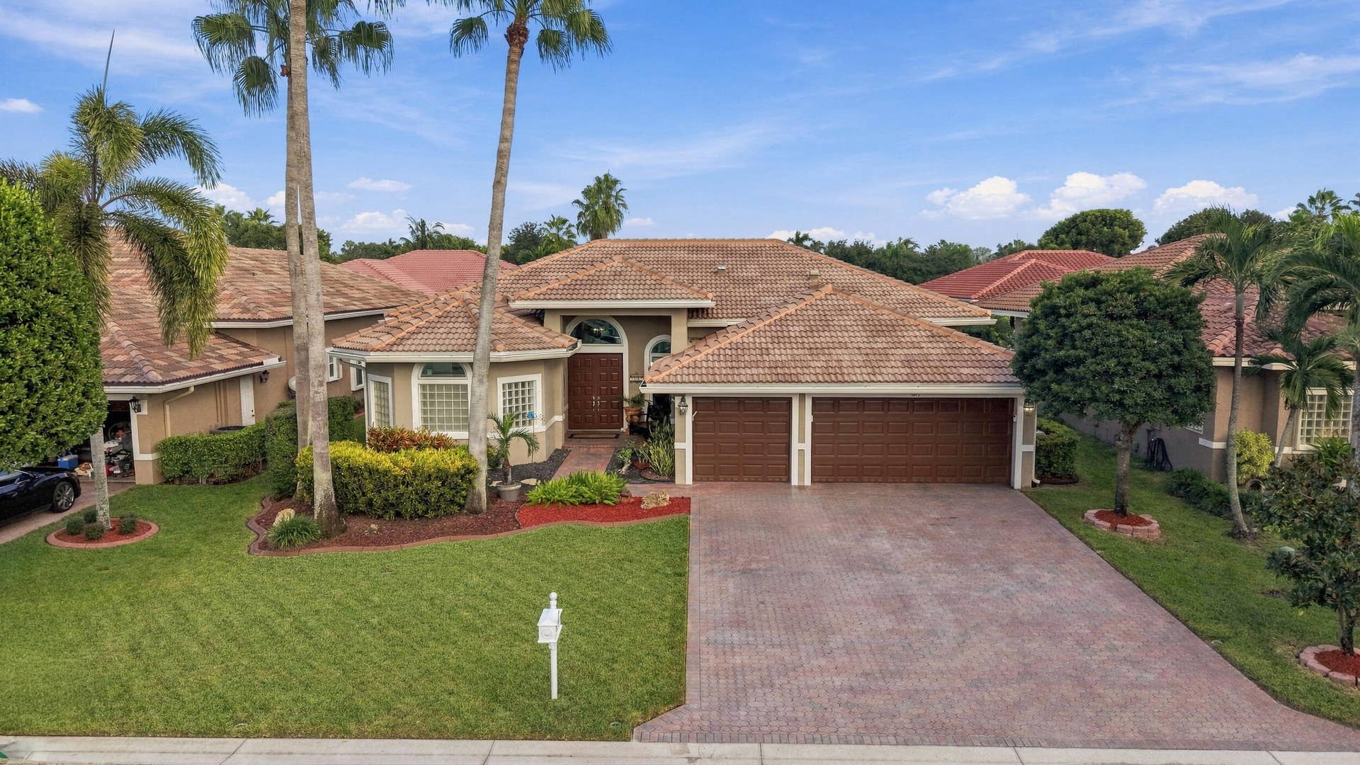 5115 NW 125th Avenue, Coral Springs, FL 33076 Front Exterior
