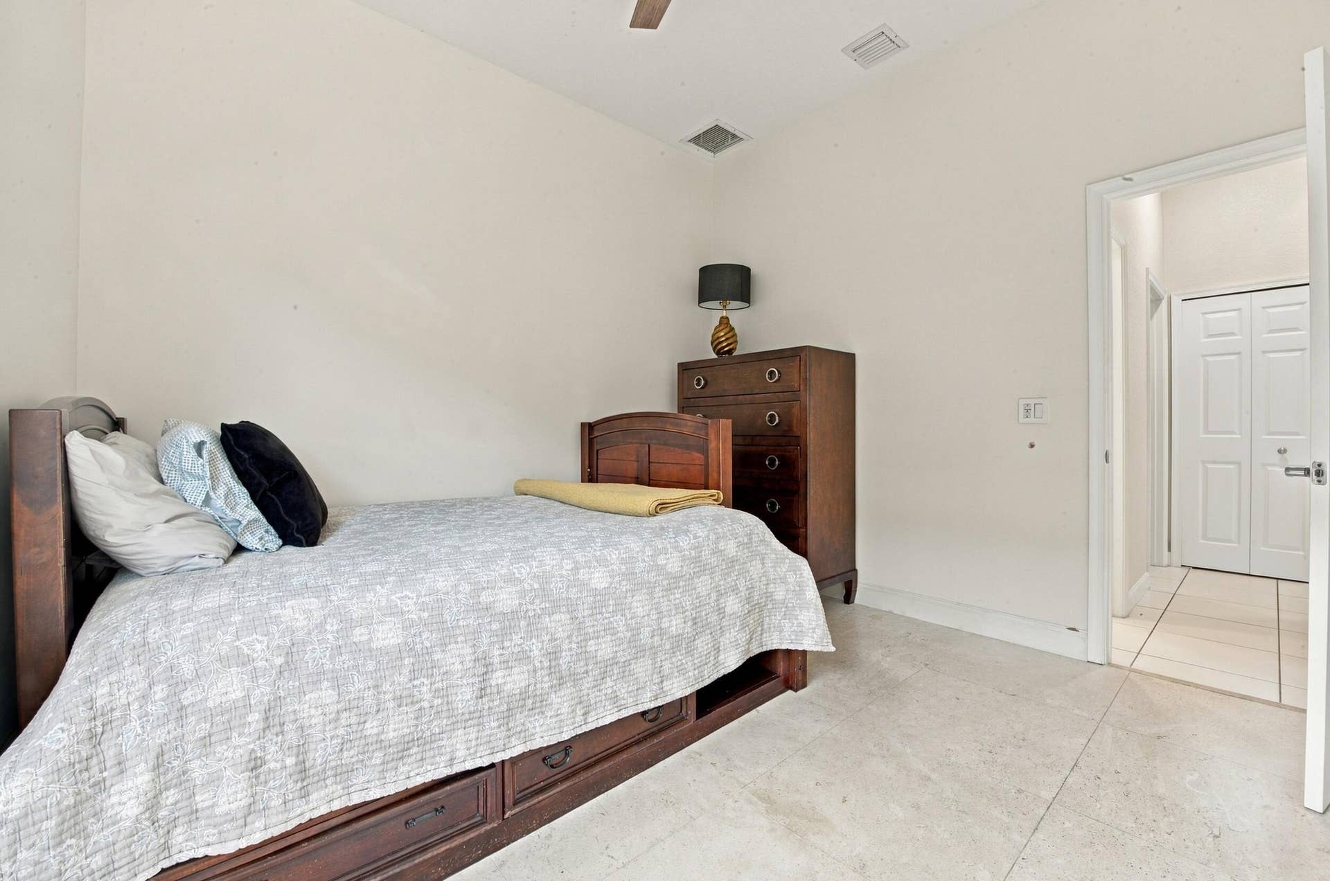 5115 NW 125th Avenue, Coral Springs, FL 33076 Bedroom