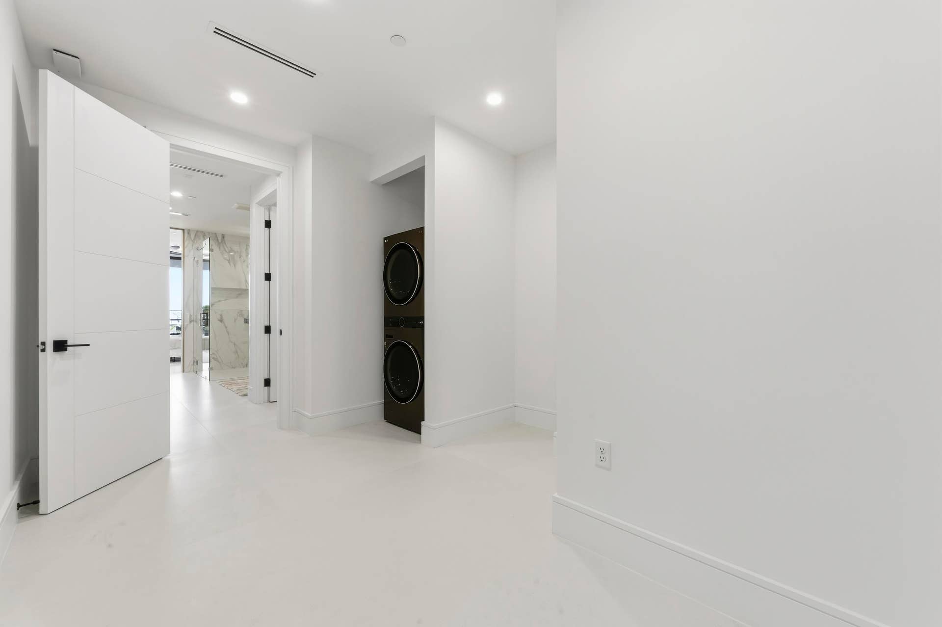 2323 Lake Drive, #201, Singer Island, FL 33404 _DSC0728