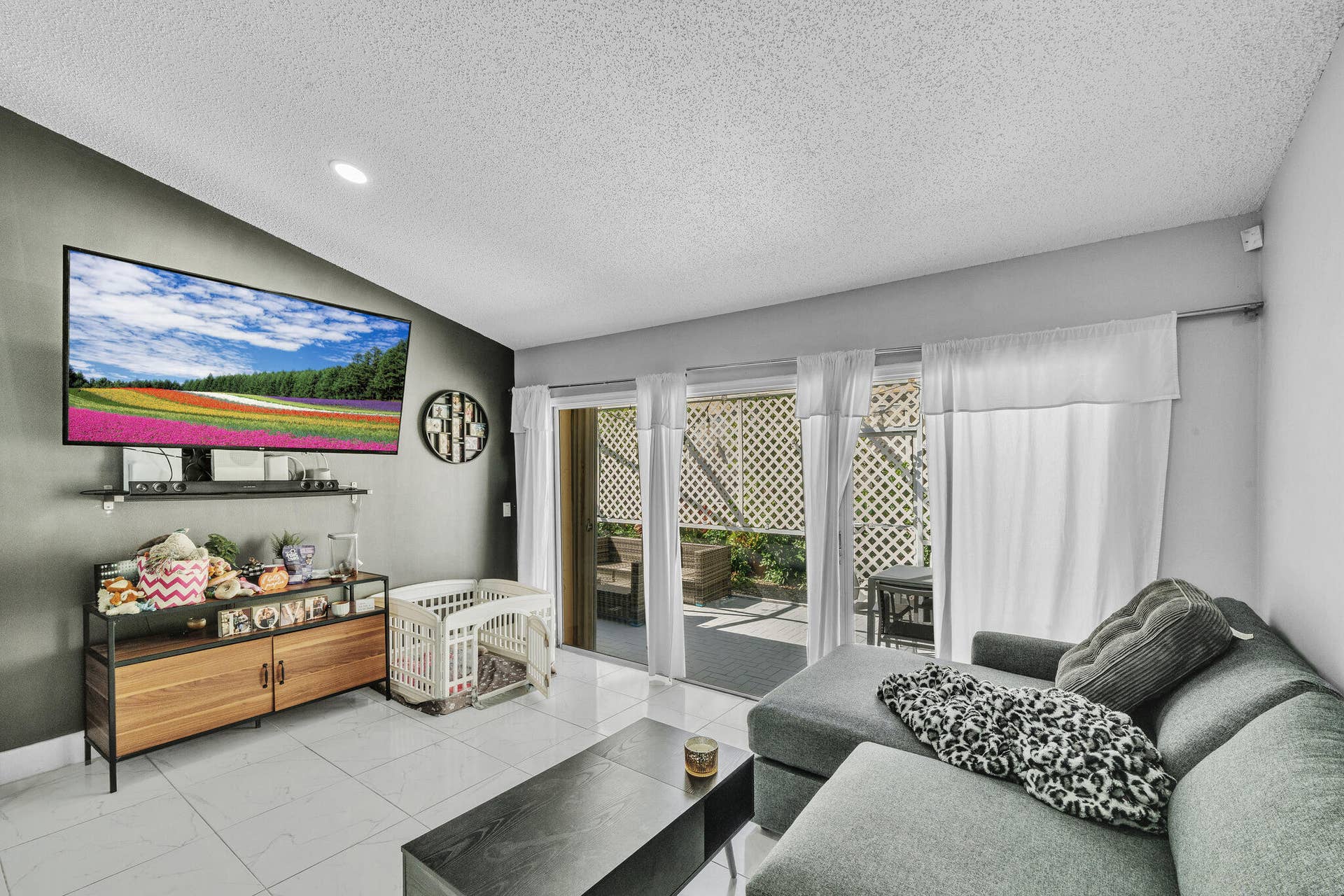 3575 Deer Creek Palladian Circle, Deerfield Beach, FL 33442 6 Living Area