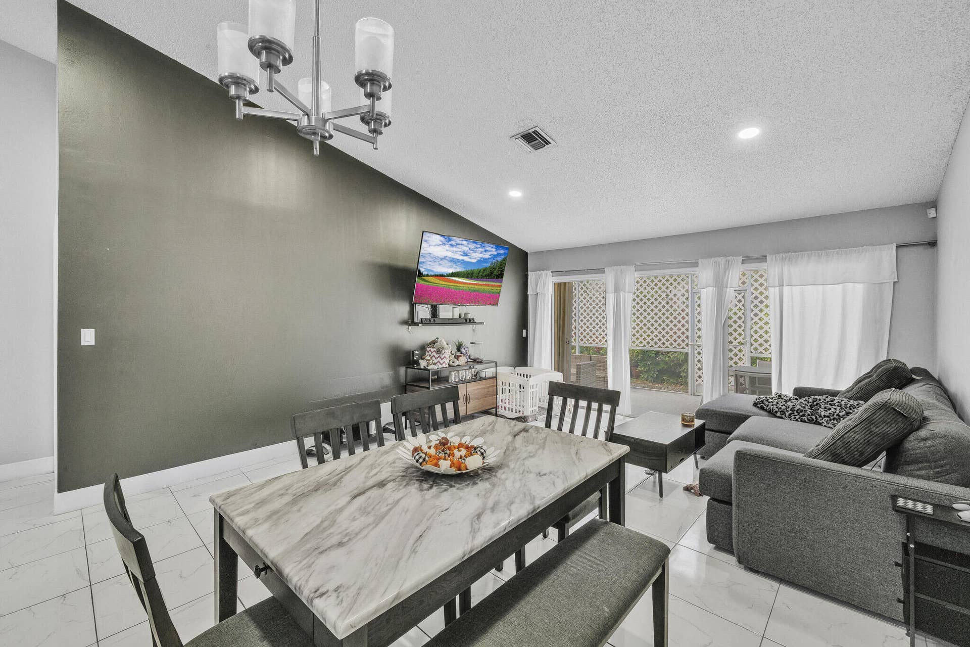 3575 Deer Creek Palladian Circle, Deerfield Beach, FL 33442 5 Dining Area