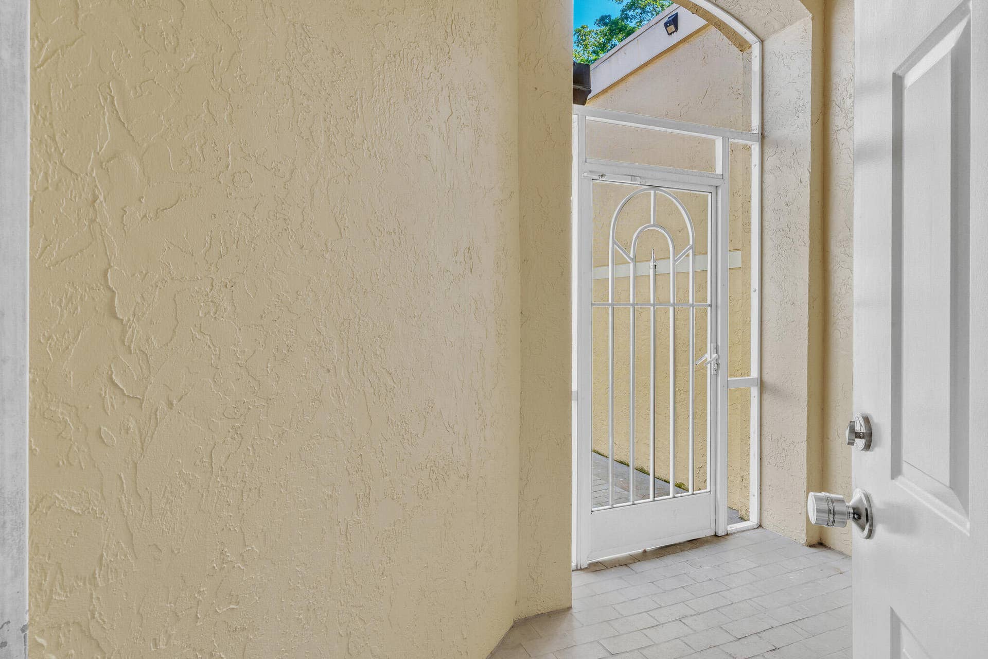 3575 Deer Creek Palladian Circle, Deerfield Beach, FL 33442 17 Exit (3)