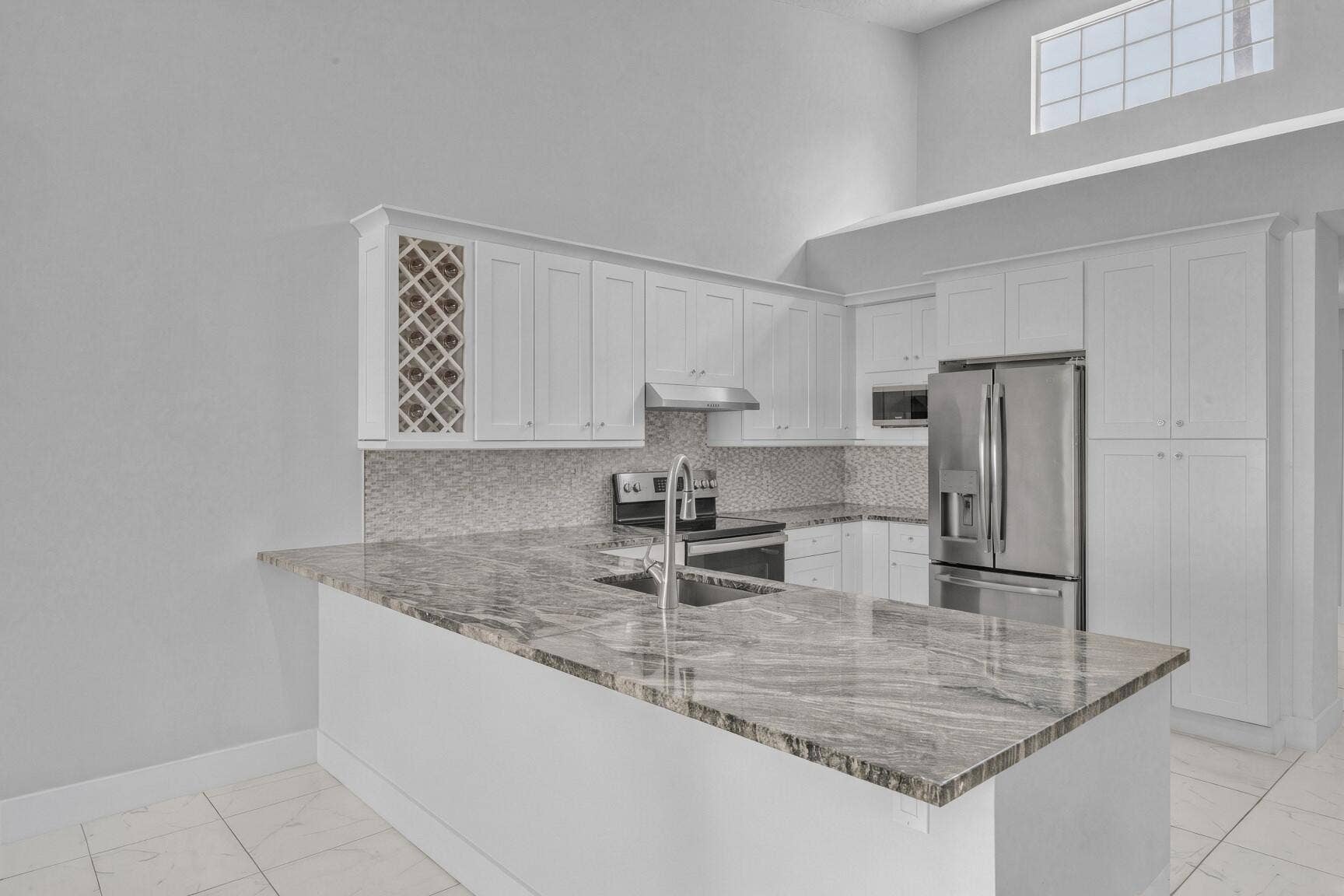 3575 Deer Creek Palladian Circle, Deerfield Beach, FL 33442 4 Kitchen (1)