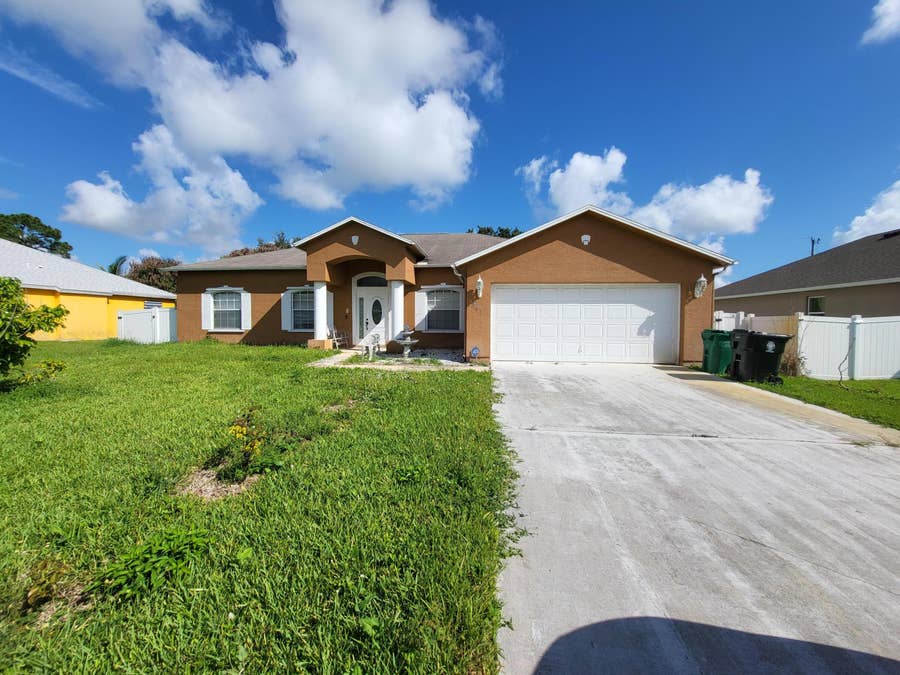 Property photo for 561 SE Walters Terrace, Port St Lucie, FL