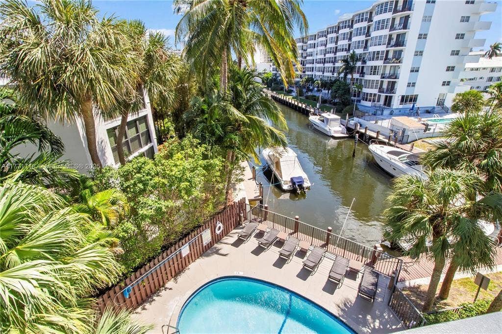 4800 BAYVIEW Drive, #306, Fort Lauderdale, FL 33308 GetMedia
