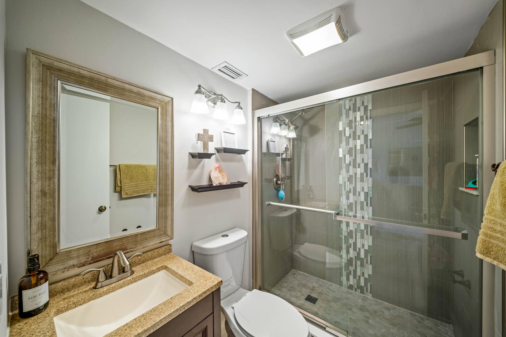 3814 Victoria Drive, West Palm Beach, FL 33406 1-33