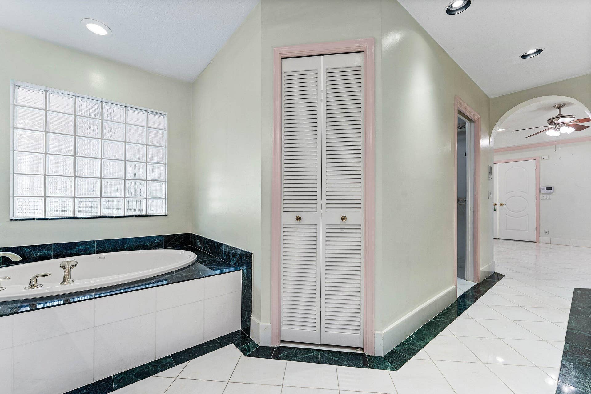 026-1115Southeast14thAvenue-DeerfieldBea