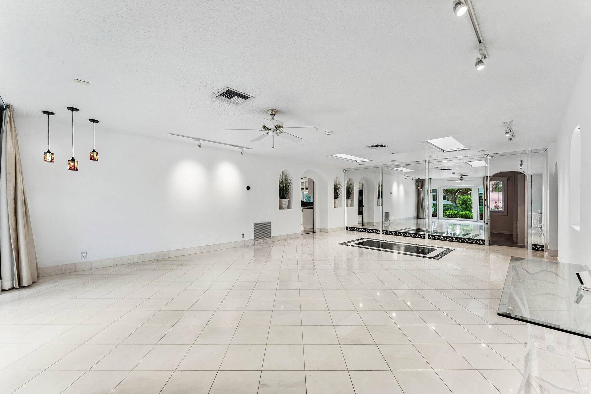 007-1115Southeast14thAvenue-DeerfieldBea